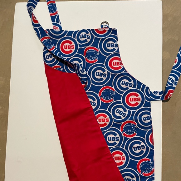 Chicago Cubs Child Apron Medium - Picture 2 of 3